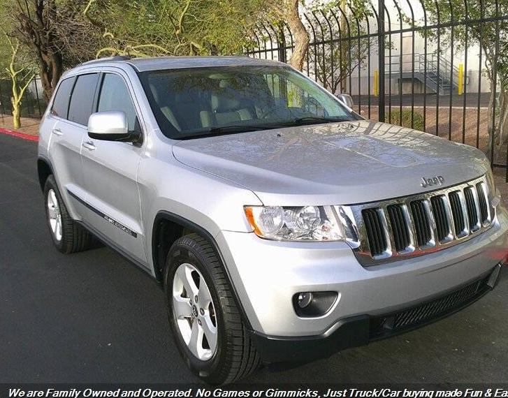 JEEP GRAND CHEROKEE 2011 1J4RS4GG1BC513975 image